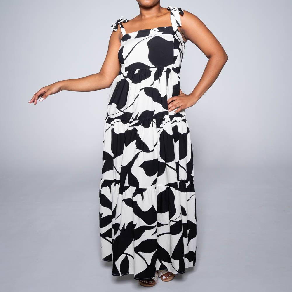 Plus Size  Printed Tiered  Maxi Dress